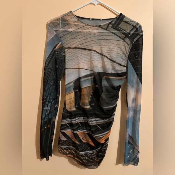 (2/$15) MESH TOP 🥵 - Picture 1 of 2